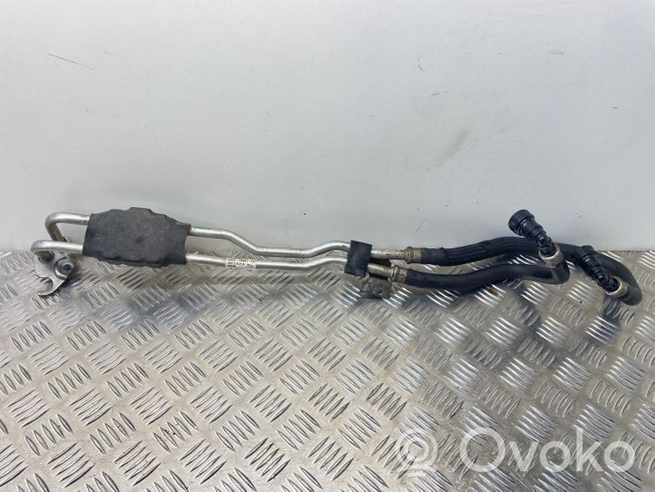 Jaguar XF Tubo flessibile del radiatore dell’olio del cambio CX237R081ED