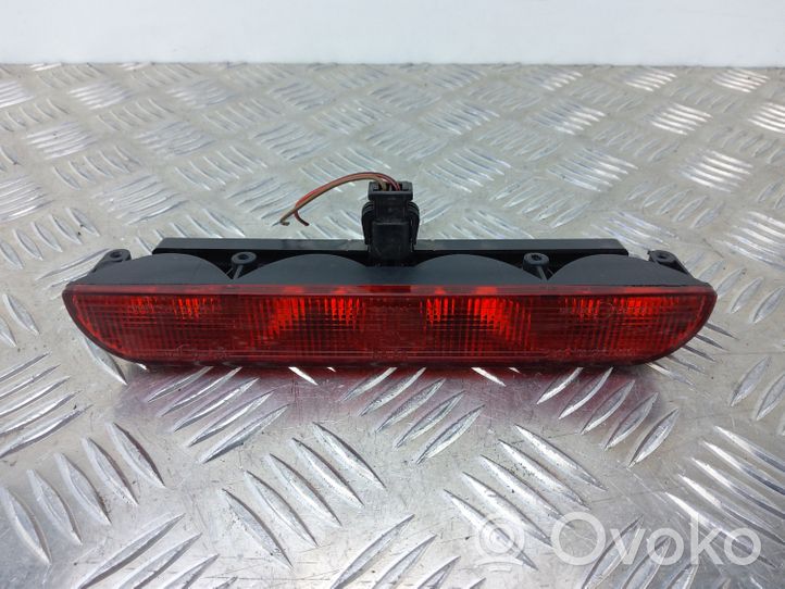 Audi A8 S8 D2 4D Luce d’arresto centrale/supplementare 8D5945097A