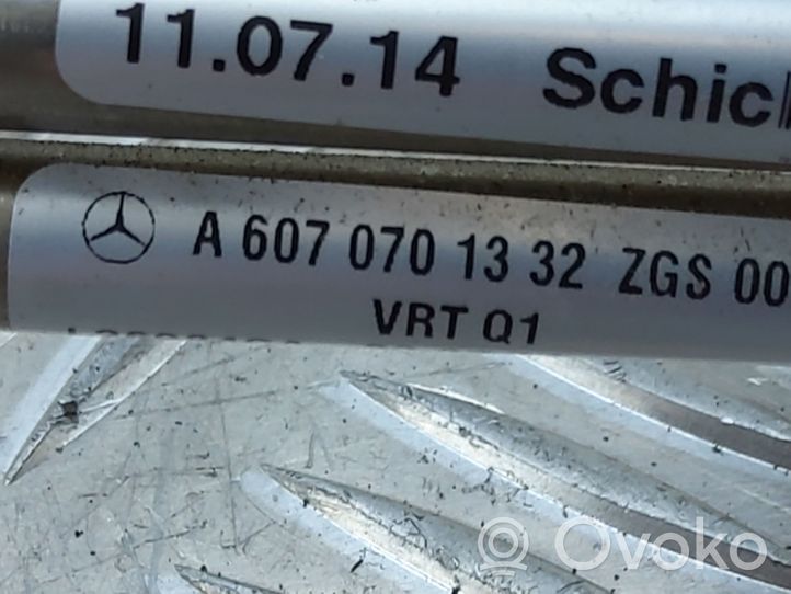 Mercedes-Benz A W176 Przewód paliwa A6070701332