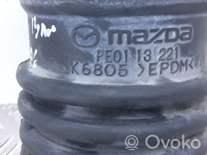 Mazda 6 Rura / Wąż dolotowy powietrza PE0113221