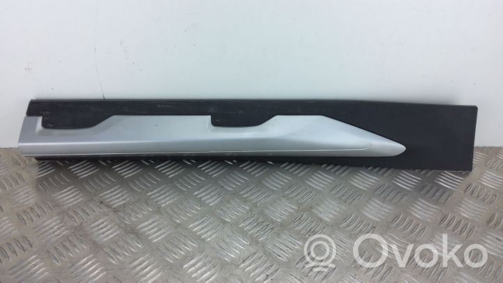 BMW X3 G01 Aizmugurē durvju dekoratīvā apdare (moldings) 7442802