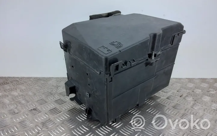 Mazda 3 II Battery box tray BP4K56040