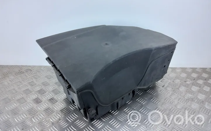 Opel Signum Bandeja para la caja de la batería 24413805