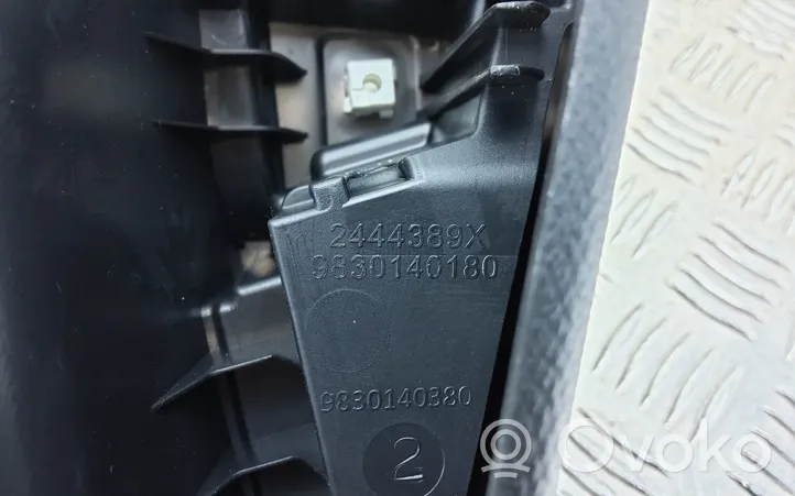 Peugeot 208 Daiktadėžė centrinės konsolės 9830140180