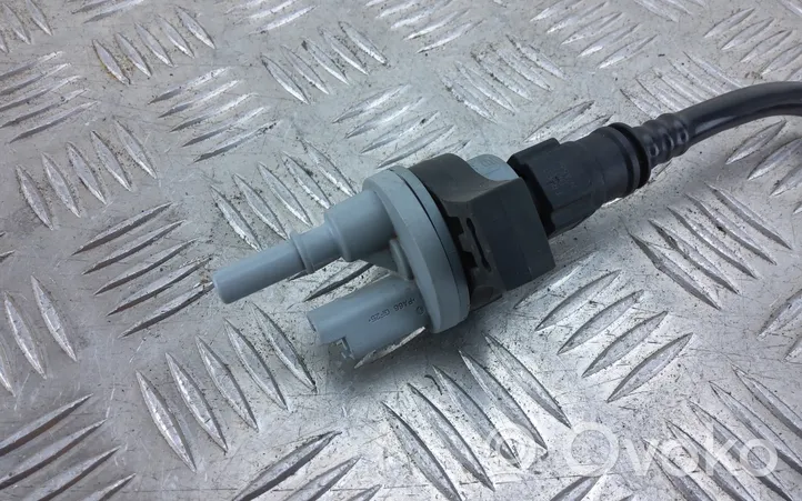 Peugeot 208 Solenoidinis vožtuvas 9802009480