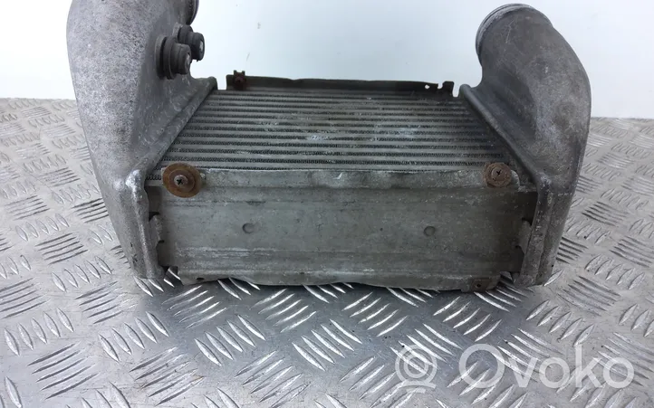 Audi RS6 Chłodnica powietrza doładowującego / Intercooler 077145805F