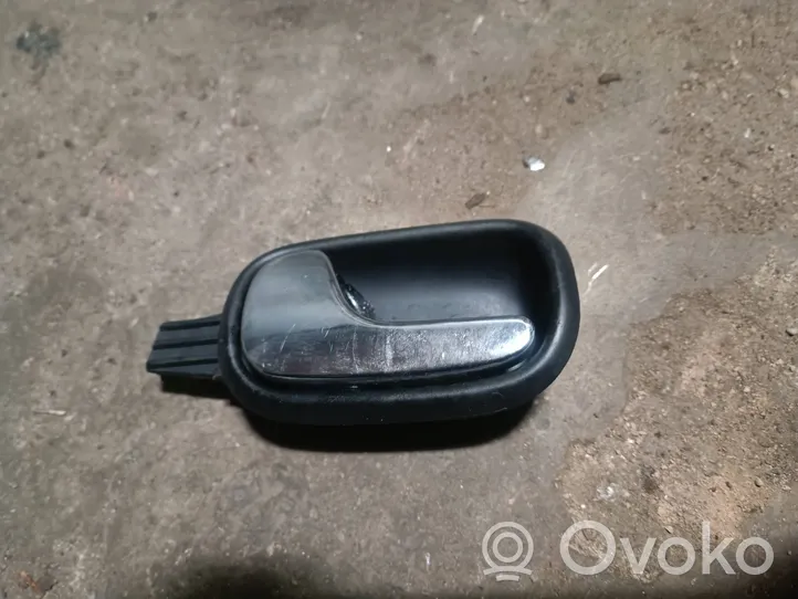 Audi A4 S4 B5 8D Maniglia interna per portiera posteriore 8d0839019