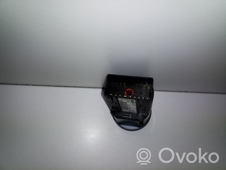 Volkswagen Jetta VI Interrupteur d’éclairage 5JT3BD941531