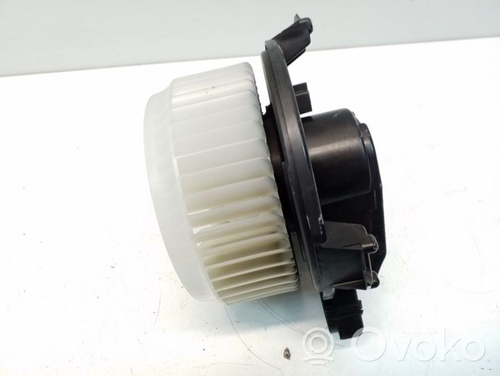 Ford Fusion II Ventola riscaldamento/ventilatore abitacolo AY2727006220