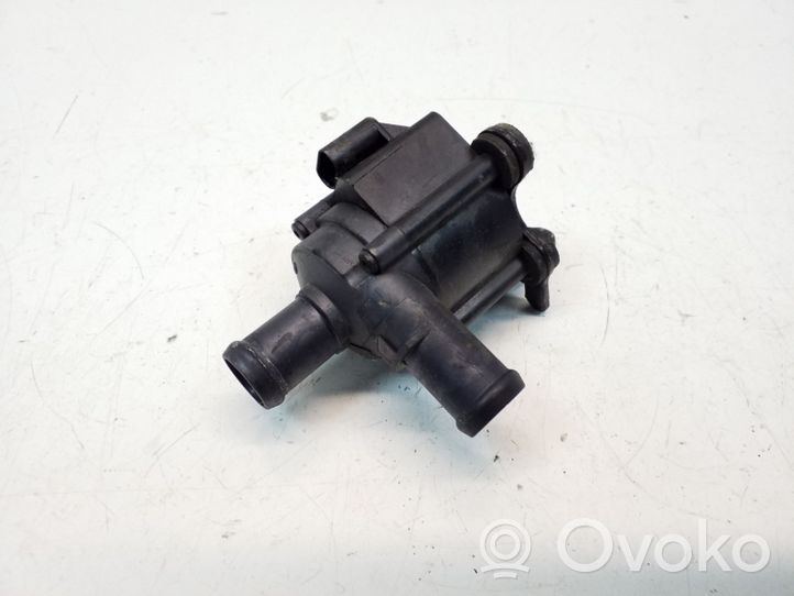 Volkswagen Jetta VI Electric auxiliary coolant/water pump 5C0965561