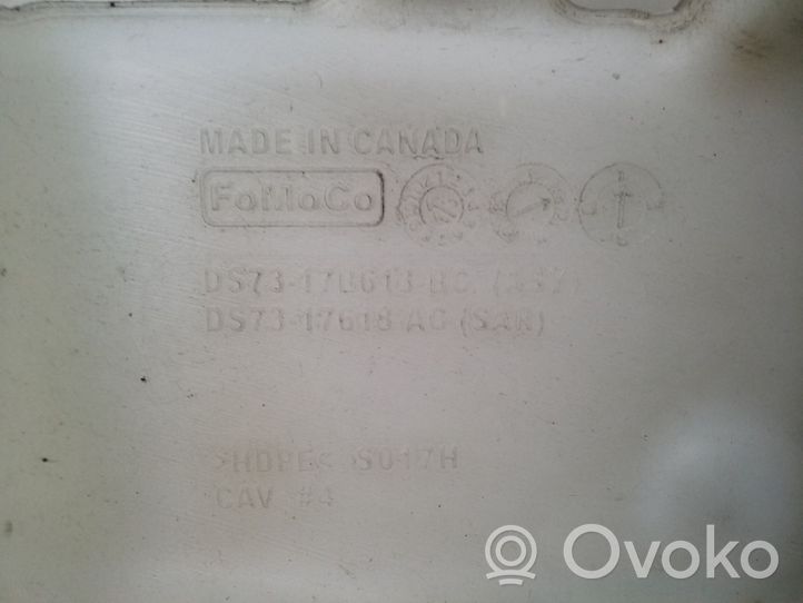 Ford Fusion II Réservoir de liquide lave-glace DS7317B613BC