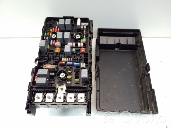 Chrysler 200 Fuse box set 68263031AA