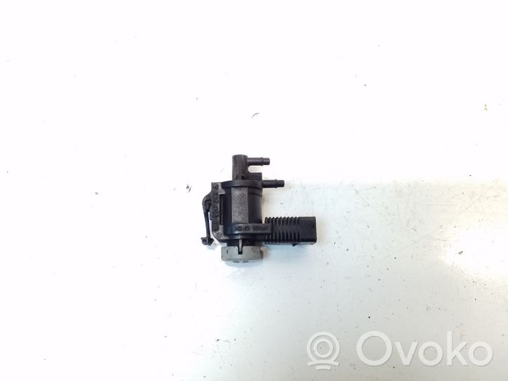 Volkswagen Jetta VI Solenoidinis vožtuvas 