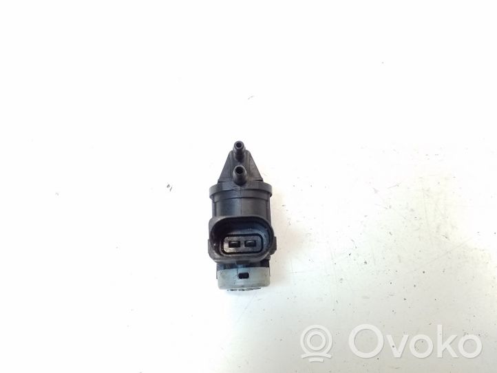 Volkswagen Jetta VI Solenoidinis vožtuvas 