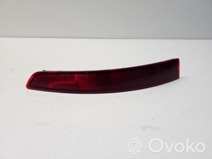 Volkswagen Jetta VI Rear tail light reflector 