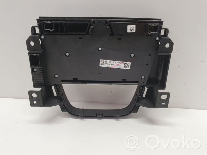 Opel Meriva B Panel radia 