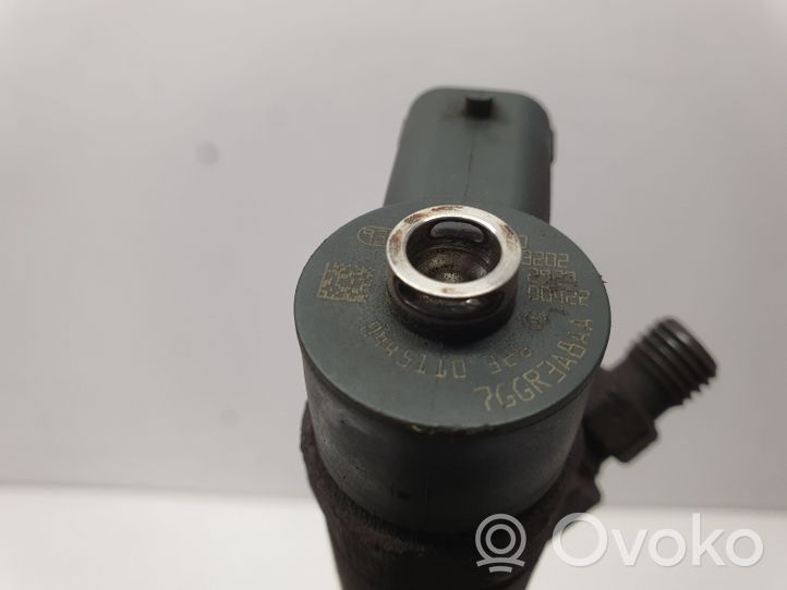 Fiat Punto (199) Injecteur de carburant 0445110326