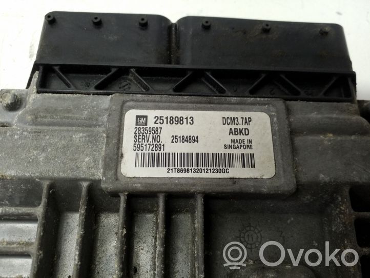 Chevrolet Captiva Moottorin ohjainlaite/moduuli 2835987