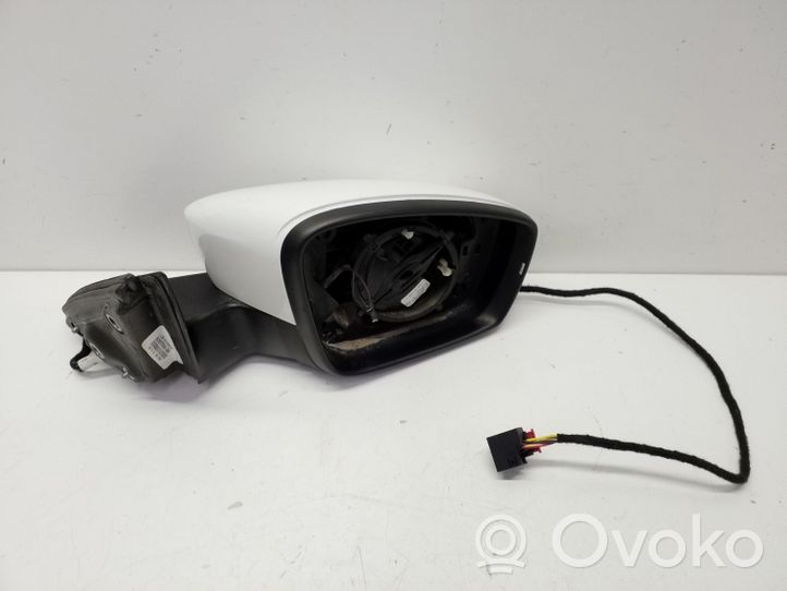 Volkswagen PASSAT B7 USA Front door electric wing mirror 