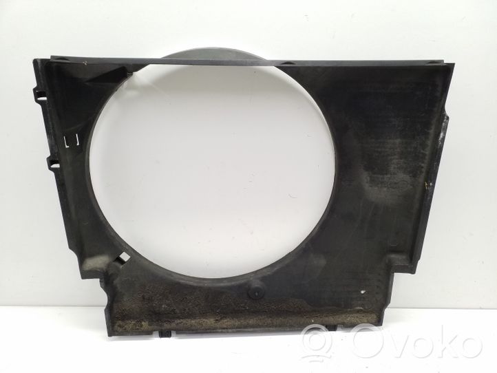 BMW 7 E65 E66 Radiator cooling fan shroud 10519311