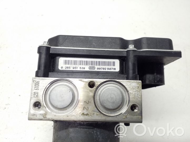 Audi A4 S4 B8 8K ABS-pumppu 8K0907379BF