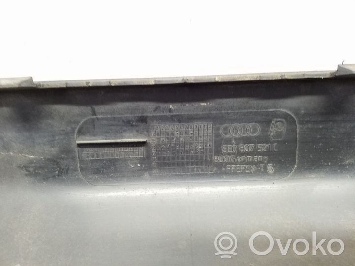 Audi A4 S4 B7 8E 8H Moulure inférieure de pare-chocs arrière 8E0807521C