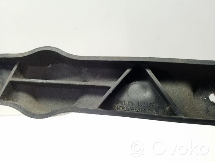 Opel Astra J Rear bumper mounting bracket 13266744