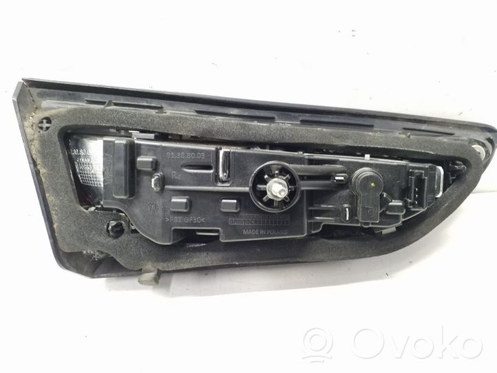 Opel Astra K Luci posteriori del portellone del bagagliaio 39032993