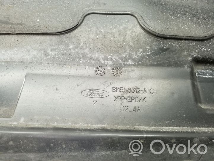 Ford Focus Välijäähdyttimen ilmakanavan ohjain BM518312AC