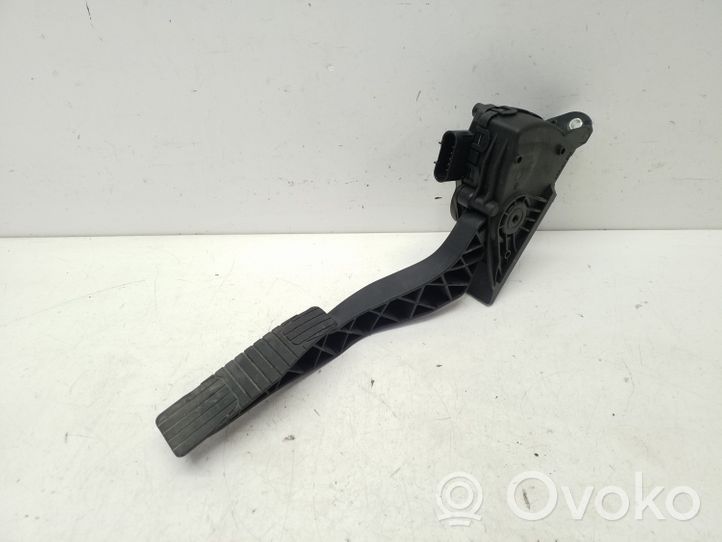 Chevrolet Captiva Accelerator throttle pedal 20784691