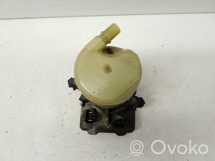 Volvo V70 Power steering pump 31387595