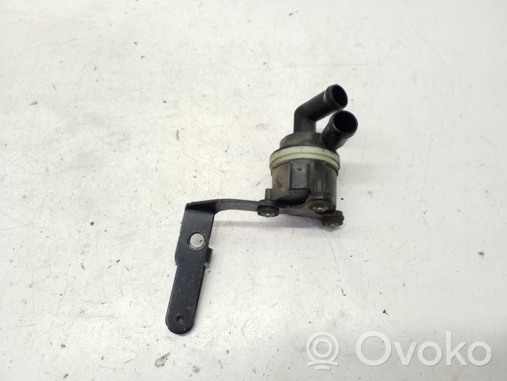 Volkswagen Tiguan Pompe à eau de liquide de refroidissement 5N0965561A
