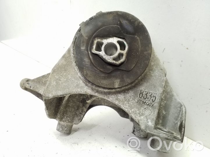 Opel Antara Engine mount bracket X00762A