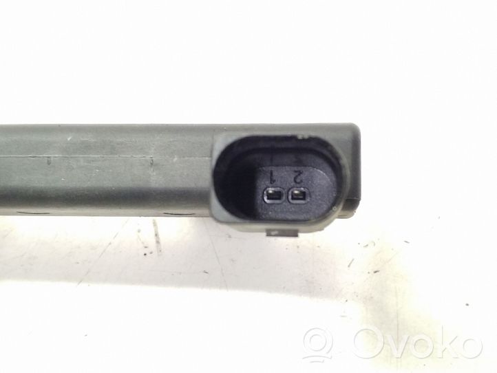 Audi A8 S8 D3 4E Interjero komforto antena 3D0909133E