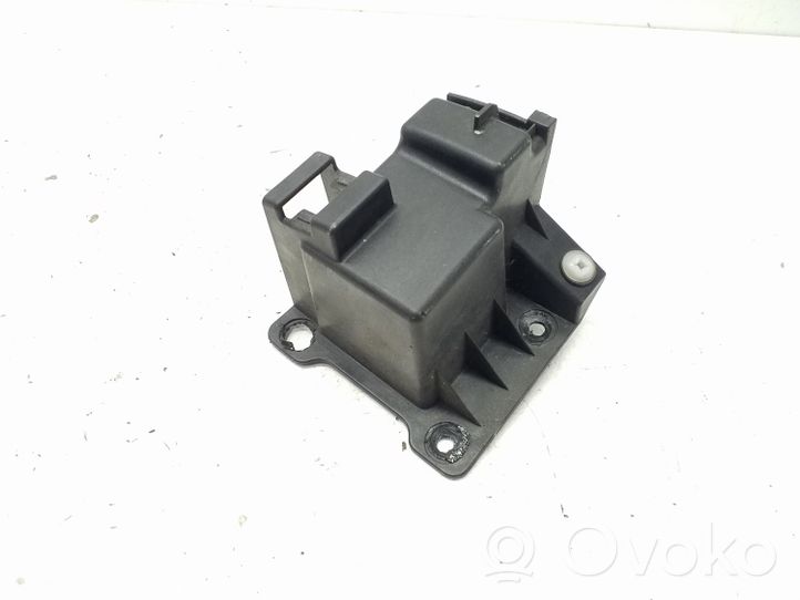 Ford B-MAX Staffa di rinforzo montaggio del paraurti posteriore AV1117A882AB