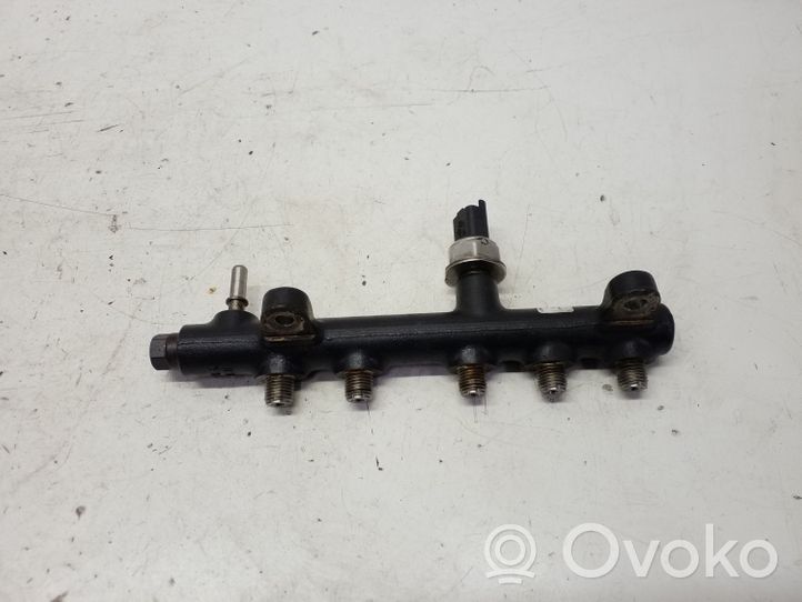 Ford Mondeo MK V Tuyau de conduite principale de carburant 94675G01