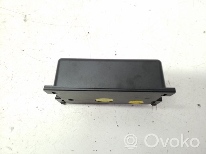 Volkswagen Tiguan Unité / module navigation GPS 561035285