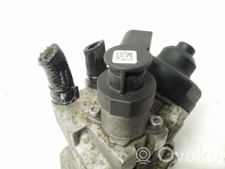 Volkswagen Jetta VI Polttoaineen ruiskutuksen suurpainepumppu 04L130755ER