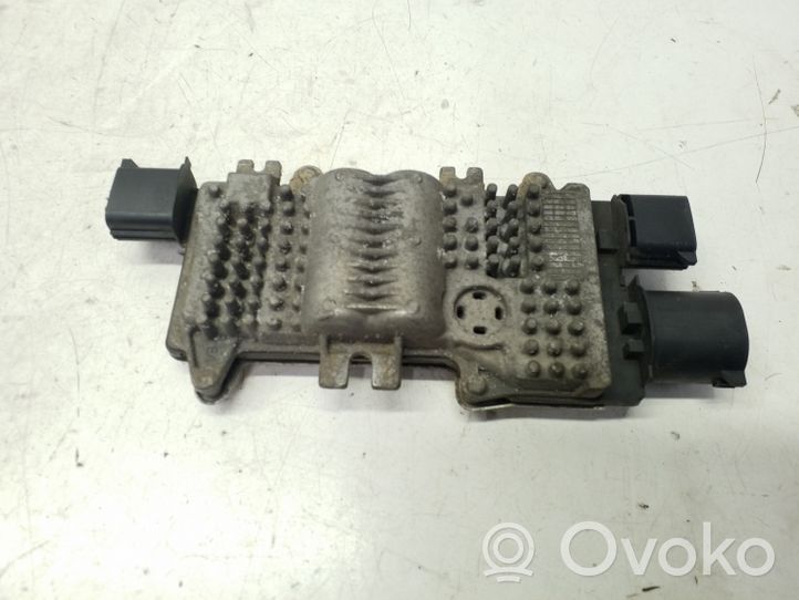 Chevrolet Captiva Relais de ventilateur de liquide de refroidissement 1137328617