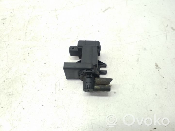 Chevrolet Captiva Turboahtimen magneettiventtiili 25183170