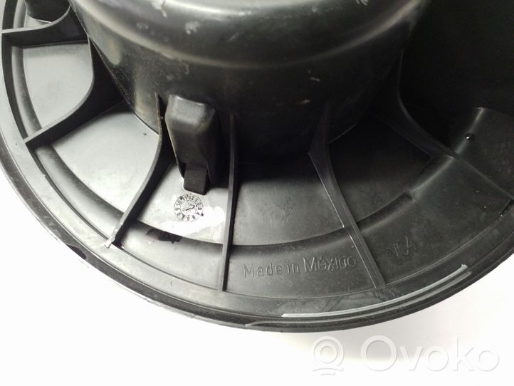 Volkswagen Jetta VI Heater fan/blower 1K1819015C