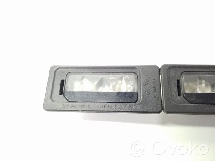 Volkswagen Jetta VI Number plate light 3AF943021A