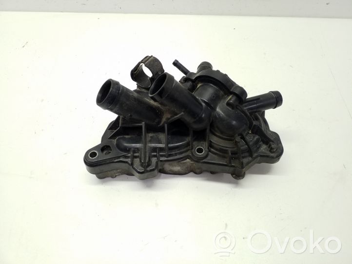 Volkswagen Jetta VI Water pump 04E121121K