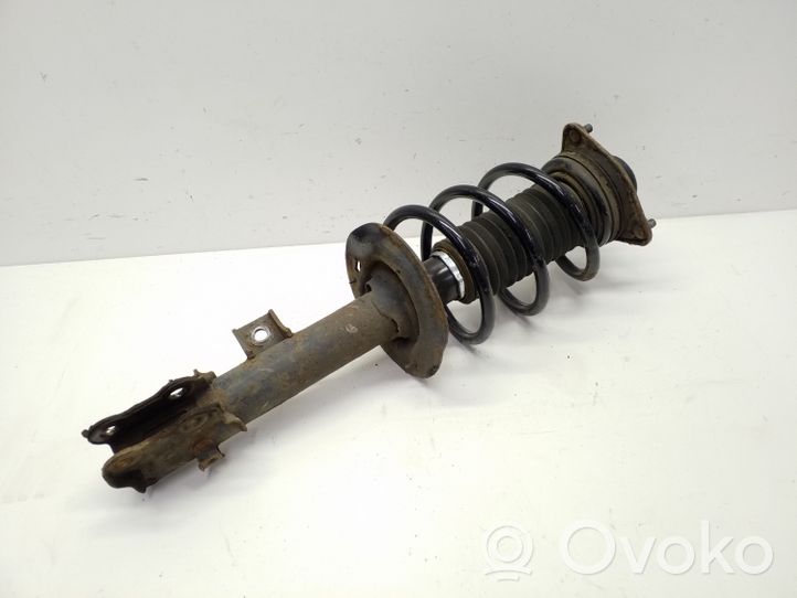 Hyundai ix35 Front shock absorber/damper 546502Y201