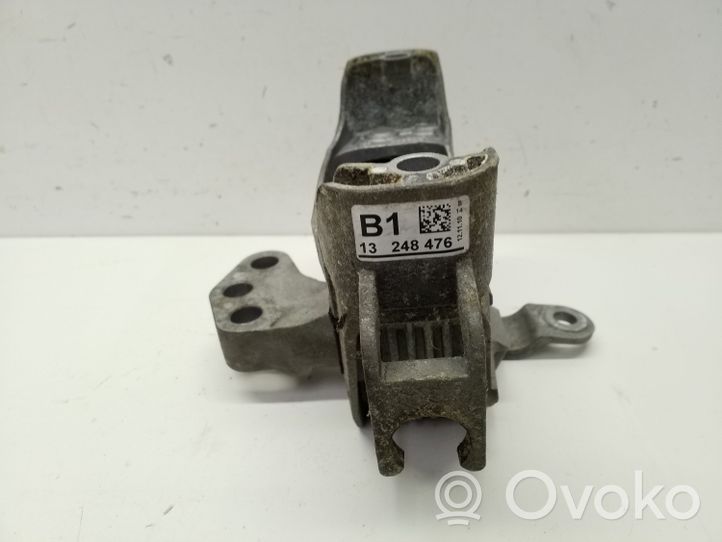 Opel Astra J Supporto di montaggio del motore 13248476