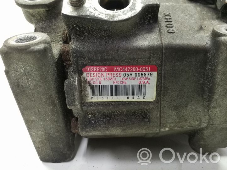 Chrysler Town & Country V Compressore aria condizionata (A/C) (pompa) MC4472800951