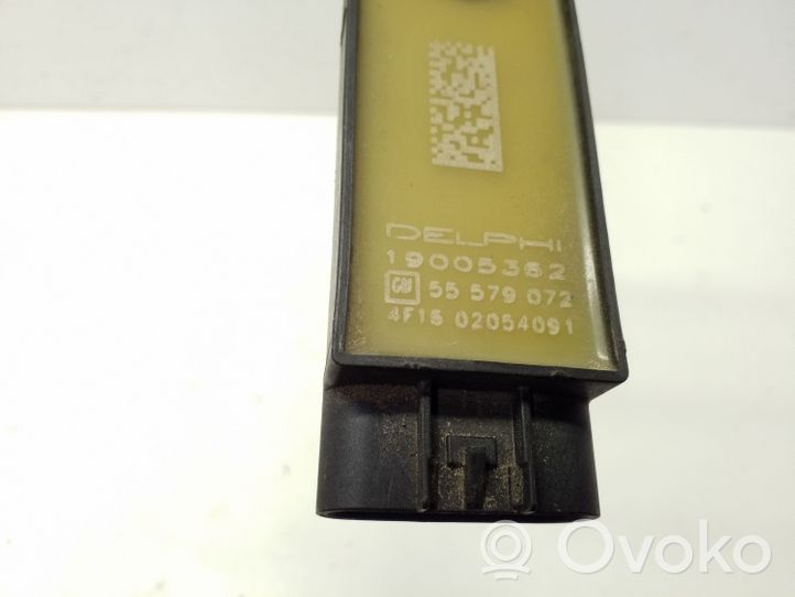 Opel Insignia A High voltage ignition coil 55579072