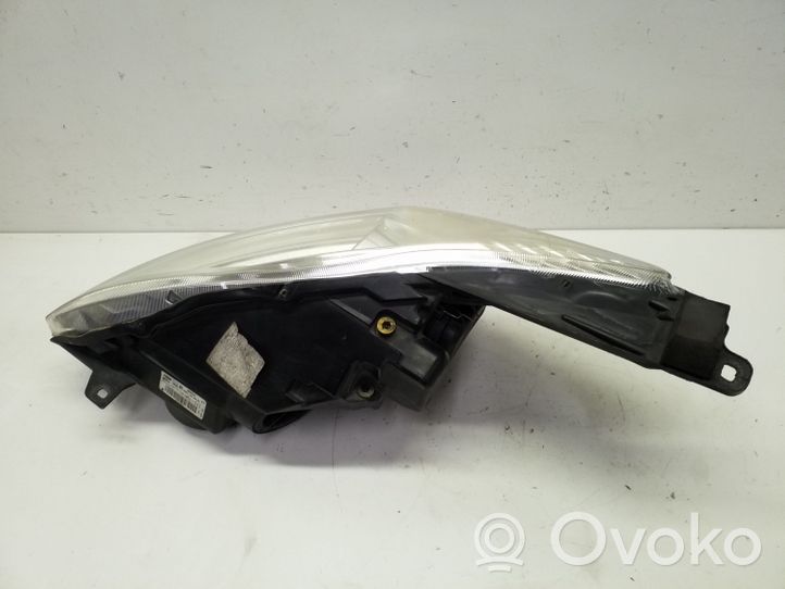 Ford C-MAX II Lampa przednia AM5113W029BE