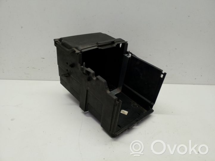 Ford C-MAX II Vassoio scatola della batteria AM5110723AD