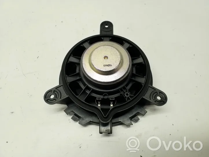 Volvo XC60 Altoparlante portiera anteriore 30657445